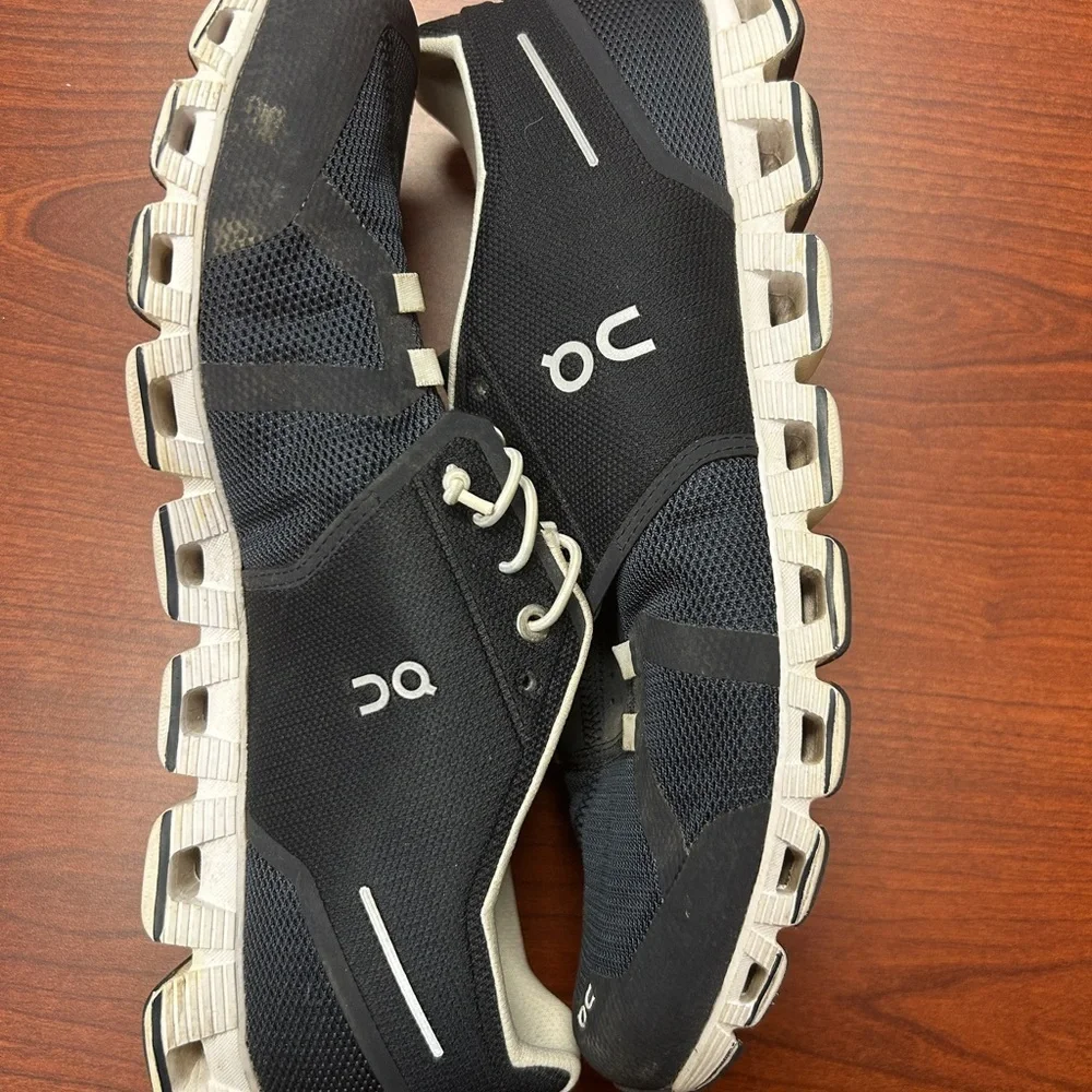 On Running Blue and White Athletic Shoes with Breathable Fabric
